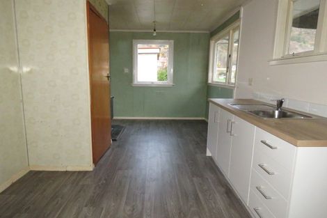 Photo of property in 11 Herald Street, Reefton, 7830