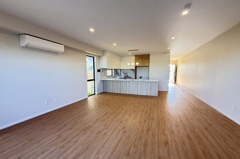 Photo of property in 8 Kapeta Lane, Karaka, 2113