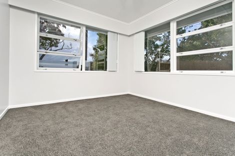 Photo of property in 1/223 Eskdale Road, Birkenhead, Auckland, 0626