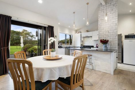 Photo of property in 514 Waitoki Road, Wainui, Silverdale, 0994