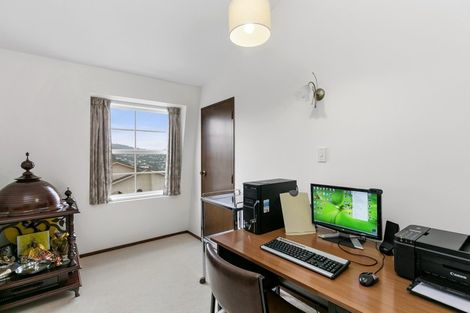 Photo of property in 7 Epping Grove, Karori, Wellington, 6012