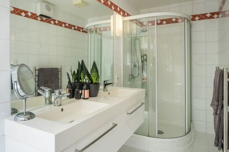 Photo of property in 31 Observatory Close, Whitby, Porirua, 5024