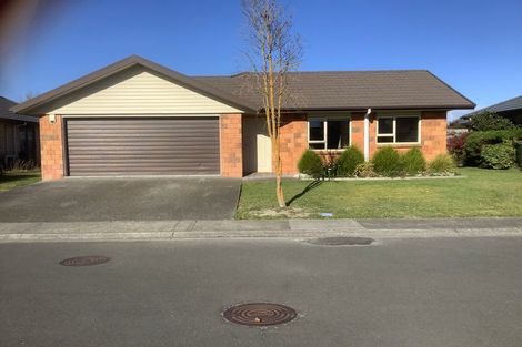 Photo of property in Henry Russell Estate, 21/36 Belgrove Drive, Waipukurau, 4200