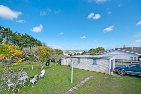 Photo of property in 310 Great North Road, Henderson, Auckland, 0612