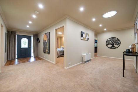 Photo of property in 16 Park Drive, Richmond, 7020