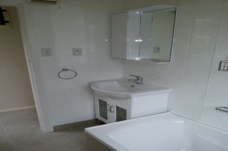 Photo of property in 1/137 Holly Road, St Albans, Christchurch, 8014