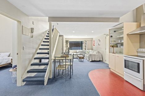 Photo of property in 5u3 Hopper Street, Mount Cook, Wellington, 6011