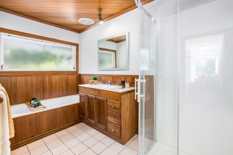 Photo of property in 102a Miromiro Road, Normandale, Lower Hutt, 5010