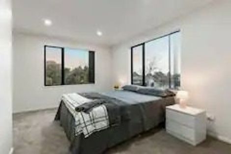 Photo of property in 18a Jupiter Street, Rosehill, Papakura, 2113