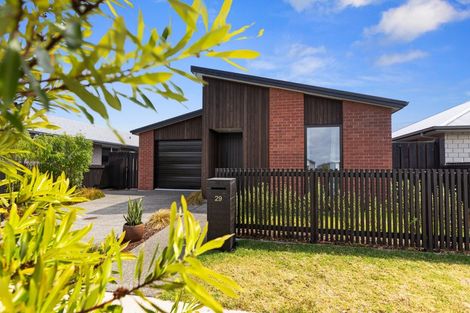 Photo of property in 29 Empire Crescent, Papamoa, 3118