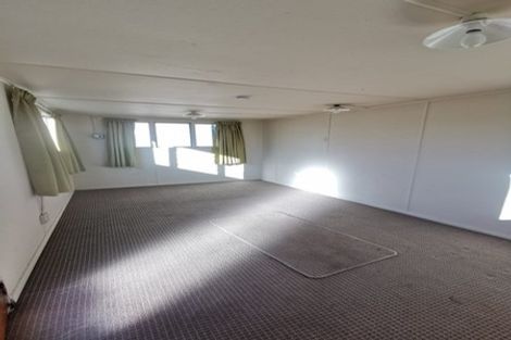 Photo of property in 10 Rochford Place, Bryndwr, Christchurch, 8052