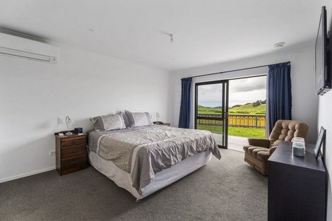 Photo of property in 130 Hurworth Road, Hurworth, New Plymouth, 4371