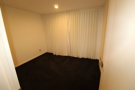 Photo of property in 19 Eastview Crescent, Stanmore Bay, Whangaparaoa, 0932