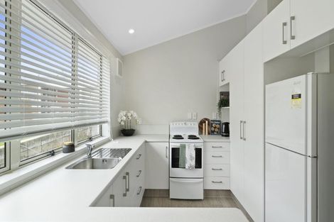 Photo of property in 18 Hookey Drive, Te Puke, 3119