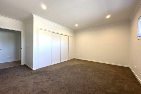 Photo of property in 26b Stottholm Road, Titirangi, Auckland, 0604