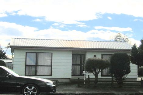 Photo of property in 2/304 Grays Road, Saint Leonards, Hastings, 4120