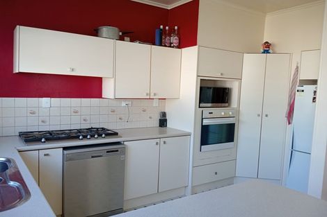 Photo of property in 9 Birch Street, Tuatapere, 9620