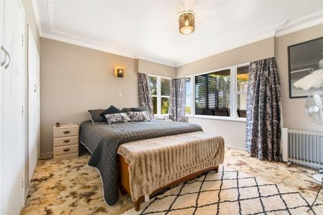 Photo of property in 104 Lincoln Park Avenue, Massey, Auckland, 0614