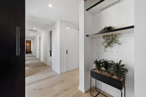 Photo of property in 9 South Oaks Close, Pukemoremore, Cambridge, 3493