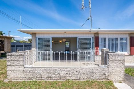 Photo of property in 1 Worcester Street, Levin, 5510