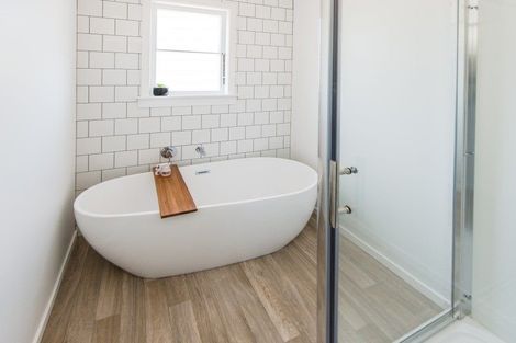 Photo of property in 16 Moana Street, Whanganui East, Whanganui, 4500