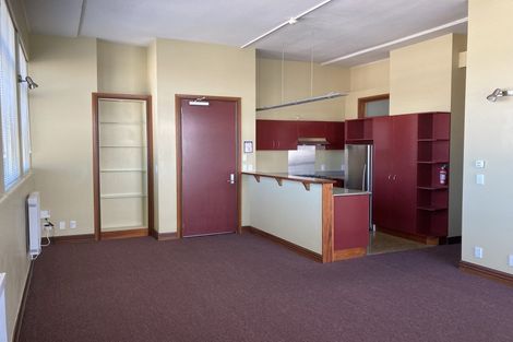 Photo of property in Pirie Street Townhouses, 28/35u Pirie Street, Mount Victoria, Wellington, 6011