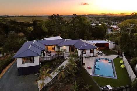 Photo of property in 1327 Leigh Road, Matakana, Warkworth, 0985