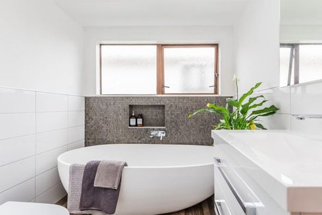 Photo of property in 80 Cortina Avenue, Johnsonville, Wellington, 6037