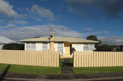 Photo of property in 5 Grundy Place, Otara, Auckland, 2023