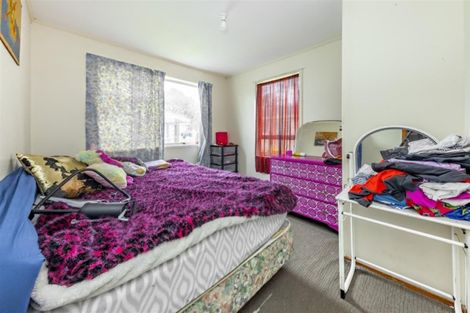 Photo of property in 3 Pushon Place, Clendon Park, Auckland, 2103