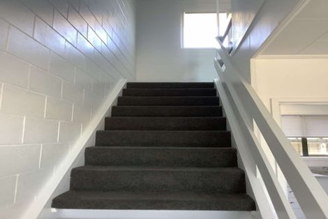 Photo of property in 2/86 Picton Avenue, Riccarton, Christchurch, 8011