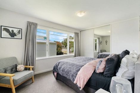 Photo of property in 166 Springs Road, Hornby, Christchurch, 8042