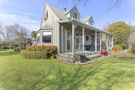 Photo of property in 5 Bosworth Street, Egmont Village, 4372