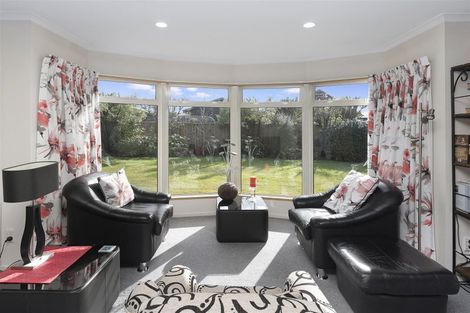 Photo of property in 12 Fairview Briars, Rangiora, 7400