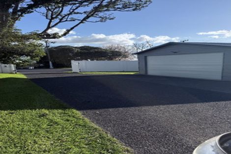 Photo of property in 35 Birkdale Road, Birkdale, Auckland, 0626
