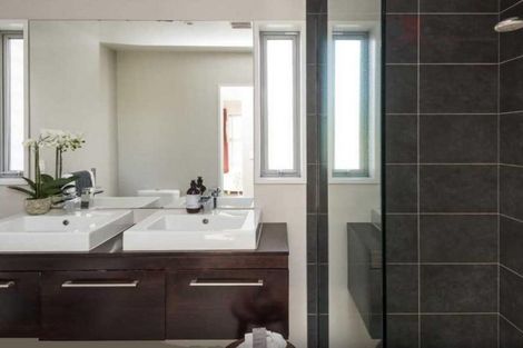 Photo of property in 200a Edgeware Road, Edgeware, Christchurch, 8013