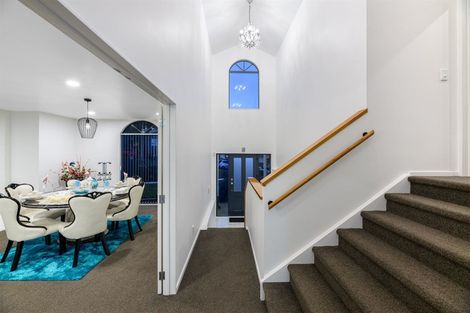 Photo of property in 10 San Pablo Way, Henderson, Auckland, 0612