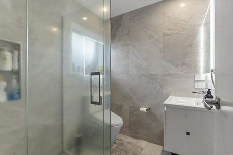 Photo of property in 37 Lotus Avenue, Mount Maunganui, 3116