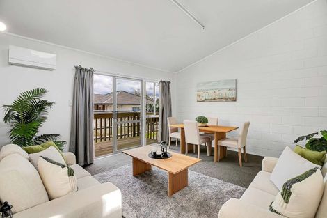 Photo of property in 2/33 Grassways Avenue, Pakuranga, Auckland, 2010