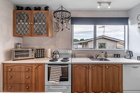 Photo of property in 3 O'byrne Street, Waikiwi, Invercargill, 9810