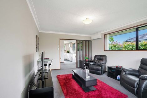 Photo of property in 9 Shamrock Place, Halswell, Christchurch, 8025