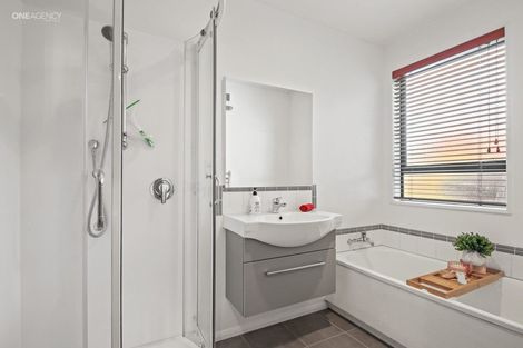 Photo of property in 8 Kedleston Drive, Avonhead, Christchurch, 8042