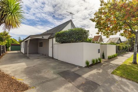 Photo of property in 19 Trafalgar Street, St Albans, Christchurch, 8014