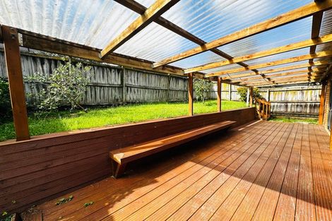 Photo of property in 14 Maypark Crescent, Flat Bush, Auckland, 2016