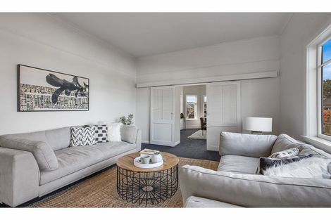 Photo of property in 37 Gresford Street, Edgeware, Christchurch, 8013