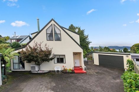Photo of property in 74c Grand Vue Road, Kawaha Point, Rotorua, 3010
