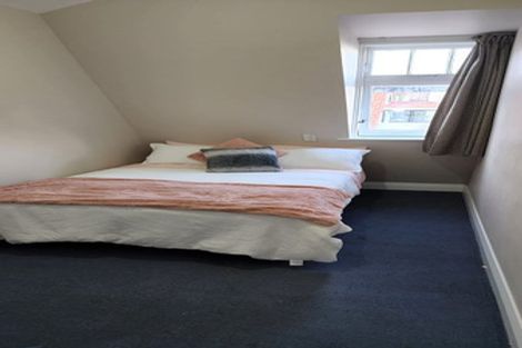 Photo of property in Rosemere Backpackers, 6 Macdonald Crescent, Te Aro, Wellington, 6011