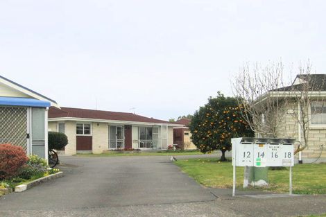 Photo of property in 10 Oxford Street, Taradale, Napier, 4112