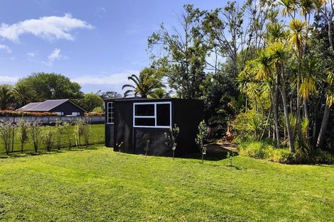 Photo of property in 3 Noel Close, Mangawhai Heads, Mangawhai, 0573
