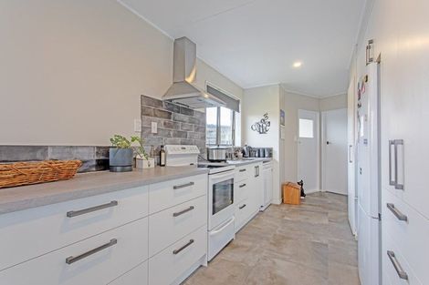 Photo of property in 4 Stiles Avenue, Waipukurau, 4200